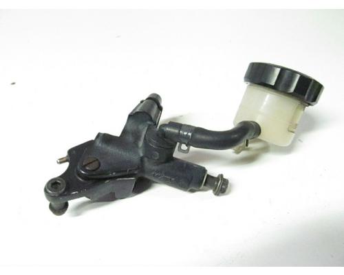 Suzuki GSX-R750 Front Master Cylinder