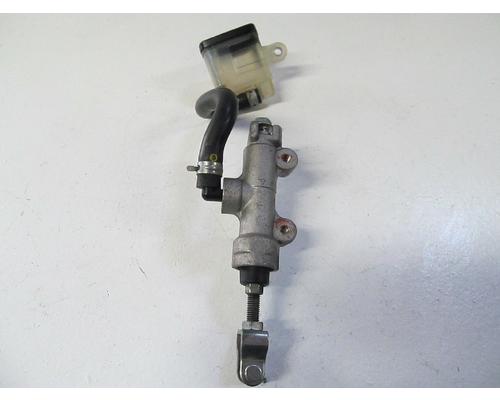 Suzuki GSX-R750 Rear Master Cylinder