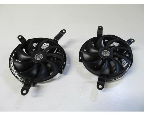 Suzuki GSX1300R FAN ASSEMBLY