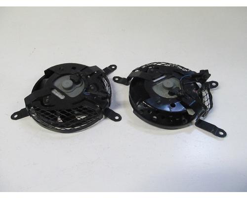 Suzuki GSX1300R FAN ASSEMBLY