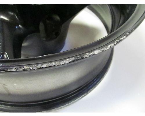 Suzuki GSX1300R REAR WHEEL