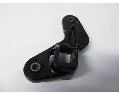 Suzuki GSX600F FOOT PEG BRKT FR.