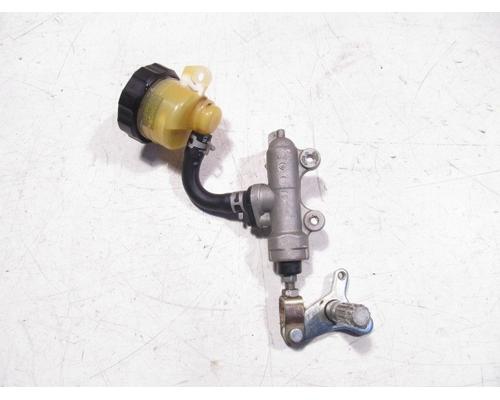 Suzuki GSX600F Rear Master Cylinder