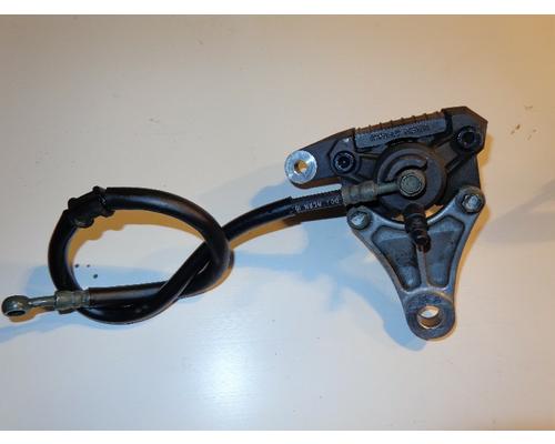 Suzuki GSX750F CALIPER BRACKET