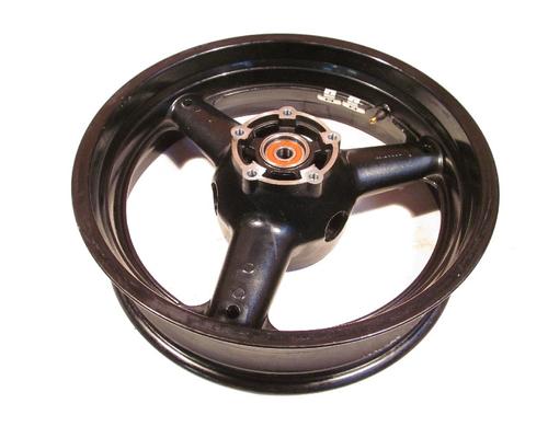 Suzuki GSX750F REAR WHEEL