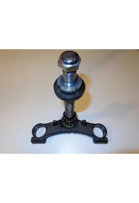 Suzuki GSX750F TRIPLE TREE LOWER