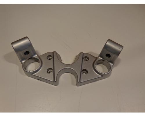 Suzuki GSX750F TRIPLE TREE UPPER