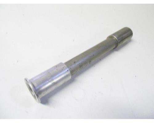 Suzuki SV1000S FRONT AXLE