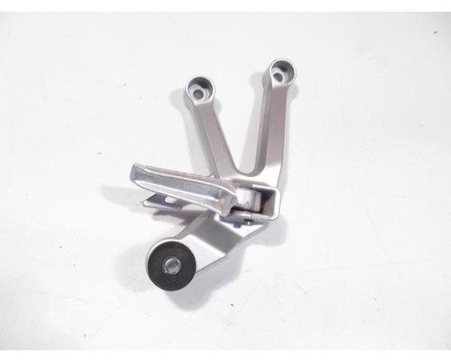 Suzuki SV650S FOOT PEG BRKT REAR