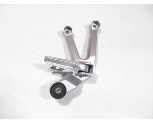 Suzuki SV650S FOOT PEG REAR
