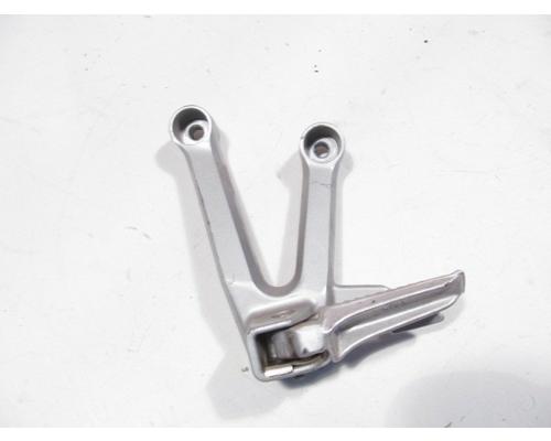 Suzuki SV650S FOOT PEG REAR