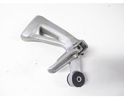 Suzuki SV650S FOOT PEG REAR