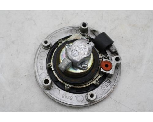 Suzuki SV650 GAS CAP