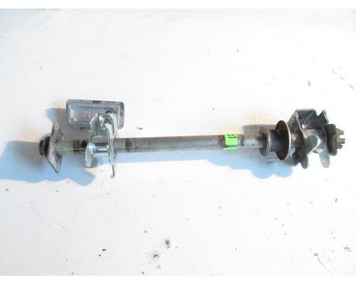 Suzuki SV650 REAR AXLE