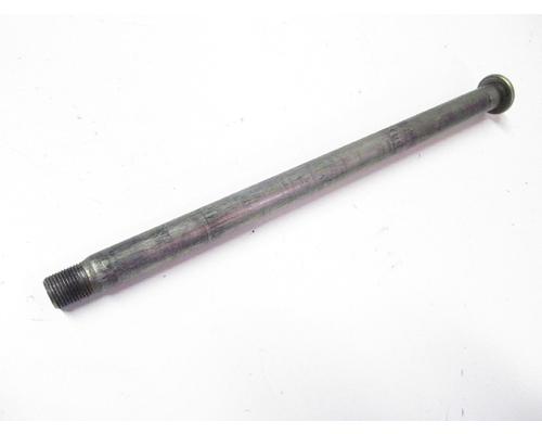 Suzuki VL1500 REAR AXLE