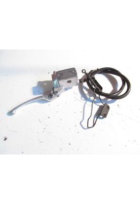 Suzuki vz800 marauder Brake line