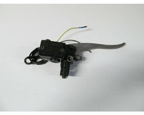 Tank 150QT-15 Front Master Cylinder