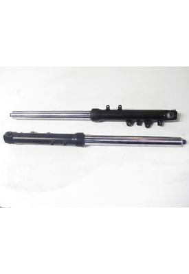 Triumph TT600 FORKS
