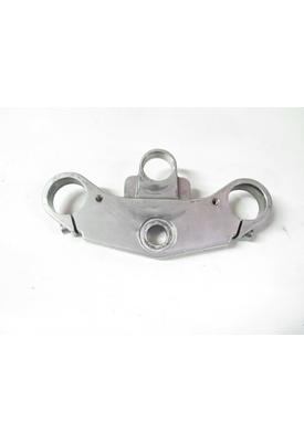 Triumph TT600 TRIPLE TREE UPPER