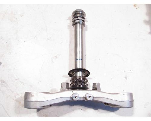 Yamaha FJR1300 TRIPLE TREE LOWER
