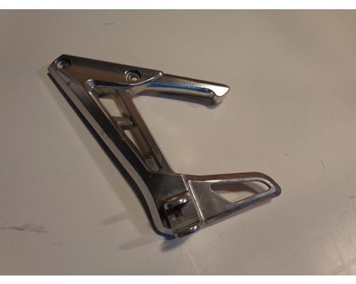 Yamaha FZ1 FOOT PEG BRKT REAR