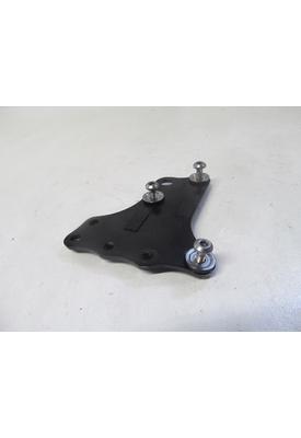 Yamaha FZ6R FOOT PEG BRKT FR.