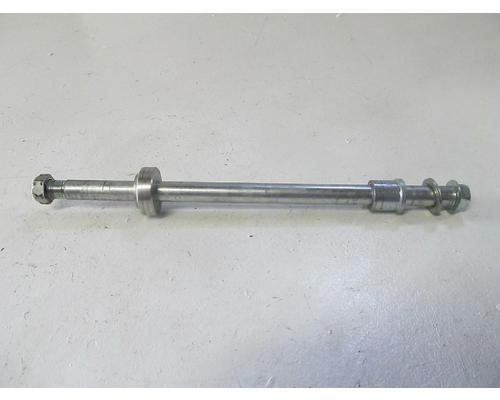 Yamaha FZ6R REAR AXLE