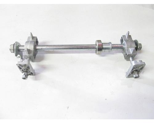 Yamaha FZ6 REAR AXLE