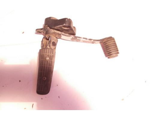 Yamaha FZR600 BRAKE PEDAL