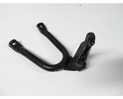 Yamaha FZR600 FOOT PEG REAR
