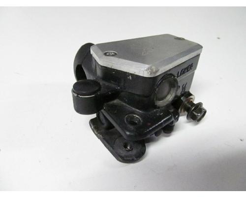Yamaha FZR600 Front Master Cylinder