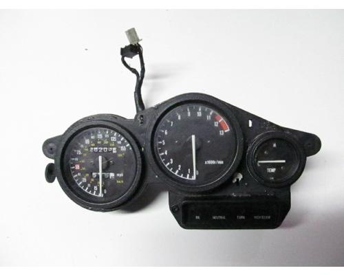 Yamaha FZR600 Gauge Assembly