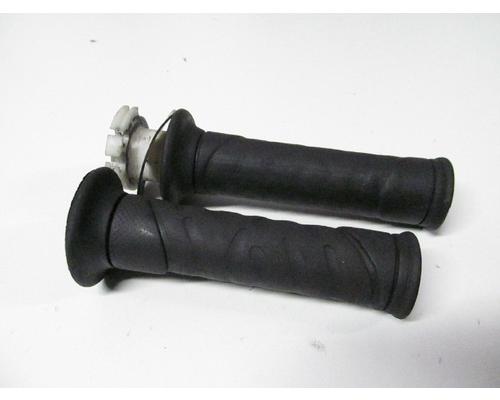 Yamaha FZR600 Grip