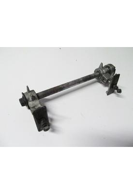 Yamaha FZR600 REAR AXLE