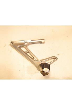 Yamaha FZS1000 FOOT PEG REAR