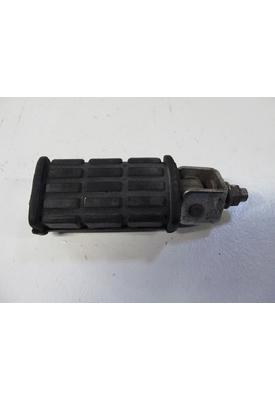 Yamaha VMX12 FOOT PEG REAR