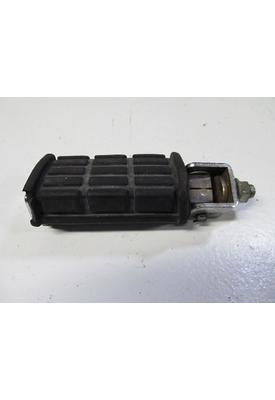 Yamaha VMX12 FOOT PEG REAR