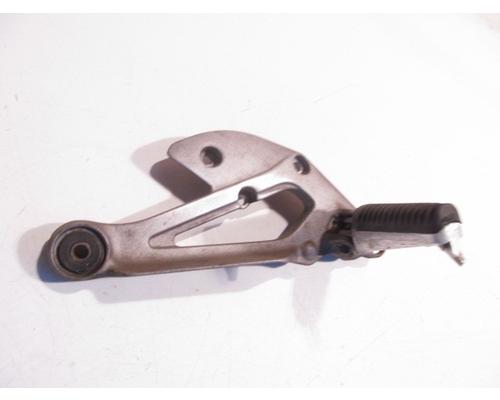 Yamaha XJ600 FOOT PEG BRKT FR.