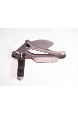 Yamaha XJ600 FOOT PEG BRKT FR.