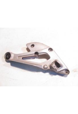 Yamaha XJ600 FOOT PEG BRKT FR.