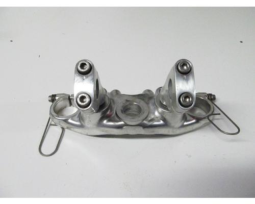 Yamaha XV1100 TRIPLE TREE UPPER