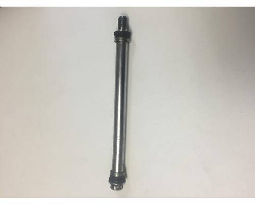Yamaha XV1600 FRONT AXLE
