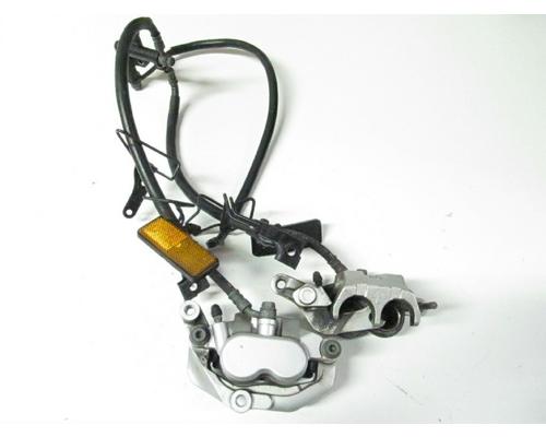 Yamaha XV1600 FRONT CALIPER