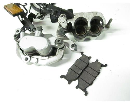 Yamaha XV1600 FRONT CALIPER