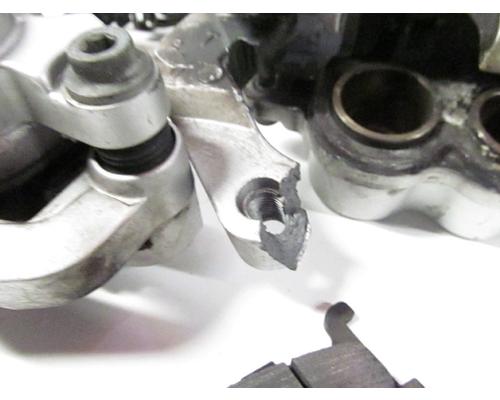 Yamaha XV1600 FRONT CALIPER