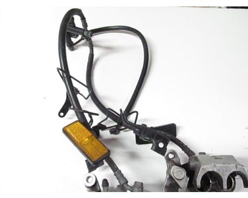 Yamaha XV1600 FRONT CALIPER