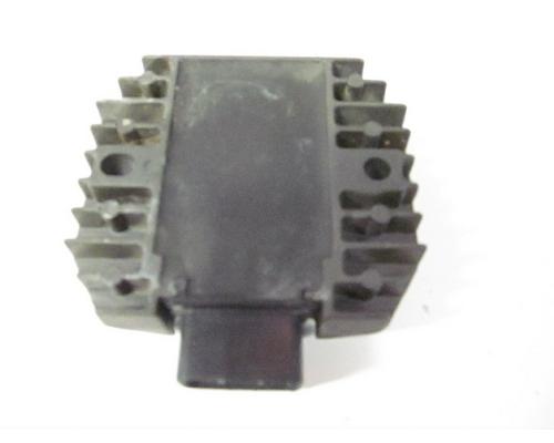 Yamaha XV1600 VOLT REGULATORRECTIFIER