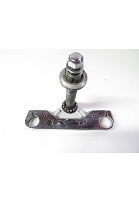 Yamaha XVS1100 TRIPLE TREE LOWER