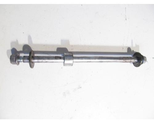 Yamaha XVS650 REAR AXLE
