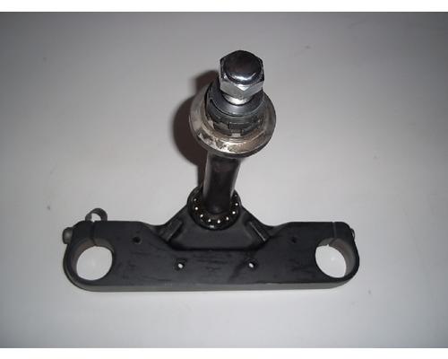 Yamaha XVS650 TRIPLE TREE LOWER